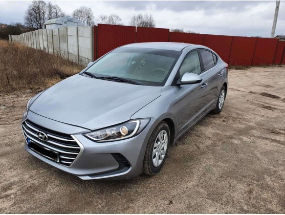 Hyundai Elantra
