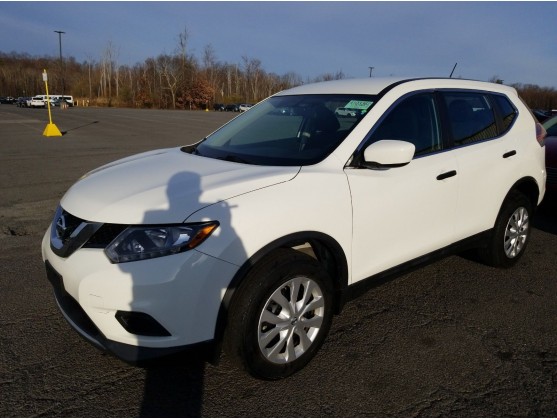  Nissan Rogue S