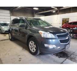 2011 CHEVROLET TRAVERSE LS