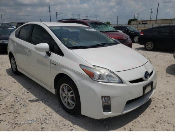 2011 TOYOTA PRIUS