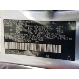 2011 TOYOTA SIENNA LE