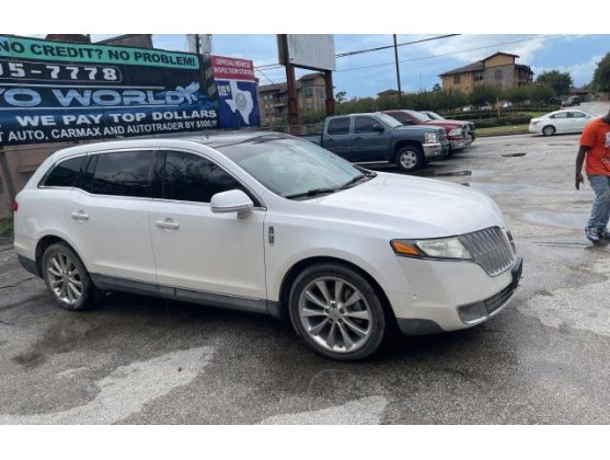2012 LINCOLN MKT