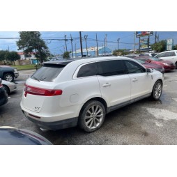 2012 LINCOLN MKT