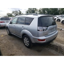 2012 MITSUBISHI OUTLANDER ES