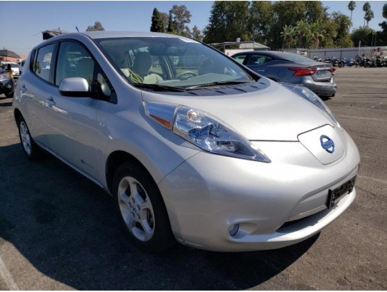 2012 NISSAN LEAF SV