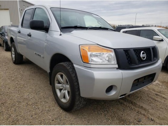 2012 NISSAN TITAN S