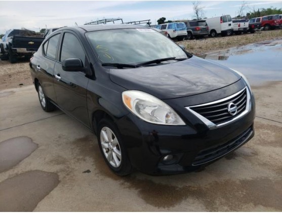 2012 NISSAN VERSA S
