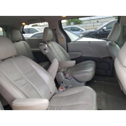2012 TOYOTA SIENNA XLE