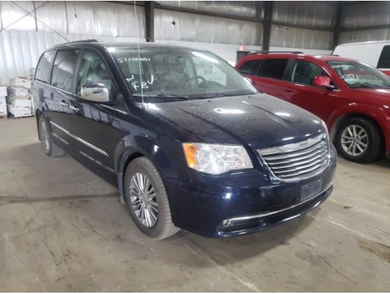 2013 CHRYSLER TOWN & COUNTRY TOURING L