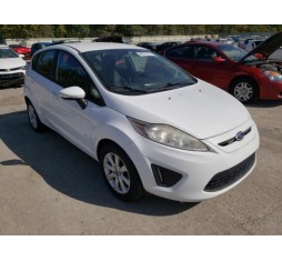 2013 FORD FIESTA SE