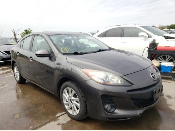 2013 MAZDA 3 I