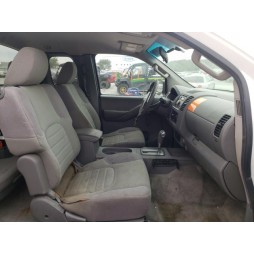 2013 NISSAN FRONTIER S