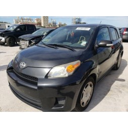 2013 TOYOTA SCION XD