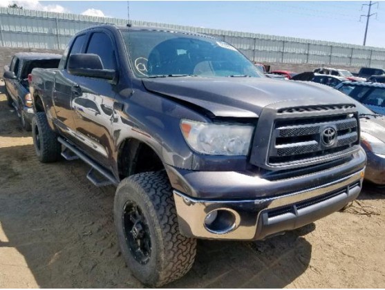 2013 TOYOTA TUNDRA DOUBLE CAB SR5