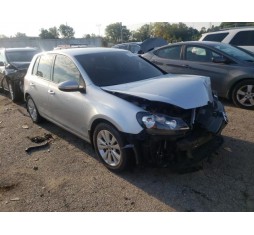 2014 VOLKSWAGEN GOLF