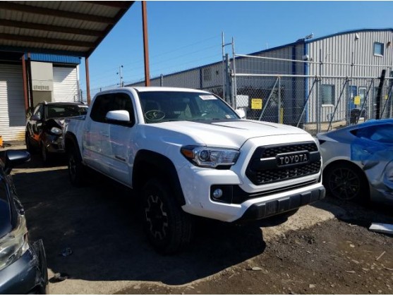 2017 TOYOTA TACOMA DOUBLE CAB