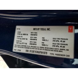 2018 TESLA MODEL 3