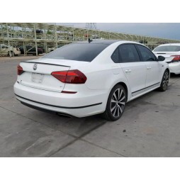 2018 VOLKSWAGEN PASSAT GT