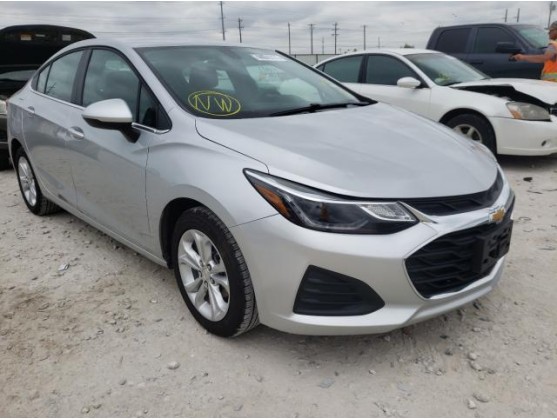 2019 CHEVROLET CRUZE LT