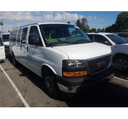 2020 GMC SAVANA G3500 LT