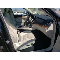 2021 VOLVO XC90 T6 MOMENTUM
