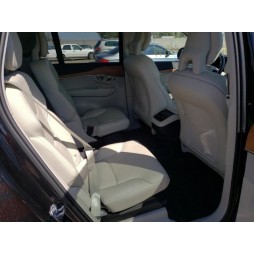 2021 VOLVO XC90 T6 MOMENTUM