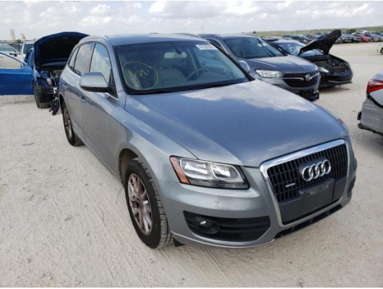 2011 AUDI Q5 PREMIUM