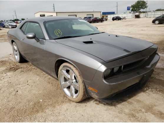2011 DODGE CHALLENGER