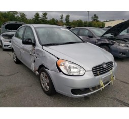 2011 HYUNDAI ACCENT GLS