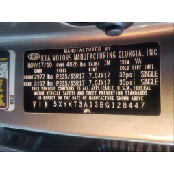 2011 KIA SORENTO BASE