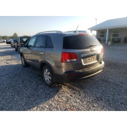 2011 KIA SORENTO BASE