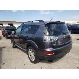 2011 MITSUBISHI OUTLANDER SE