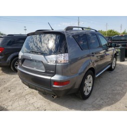 2011 MITSUBISHI OUTLANDER SE