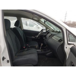 2011 NISSAN VERSA S