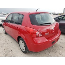 2011 NISSAN VERSA S