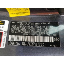 2011 TOYOTA CAMRY SE