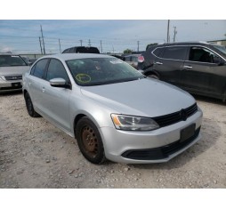 2011 VOLKSWAGEN JETTA SE
