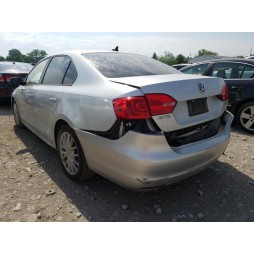 2011 VOLKSWAGEN JETTA SE