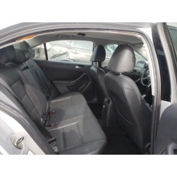 2011 VOLKSWAGEN JETTA SE