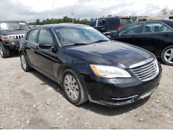 2012 CHRYSLER 200 LX