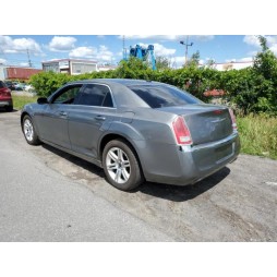 2012 CHRYSLER 300