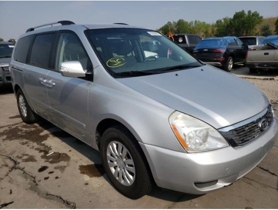 2012 KIA SEDONA LX