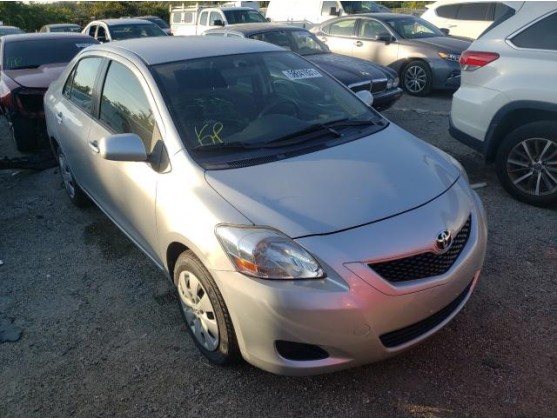 2012 TOYOTA YARIS