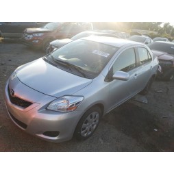 2012 TOYOTA YARIS