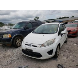 2013 FORD FIESTA SE