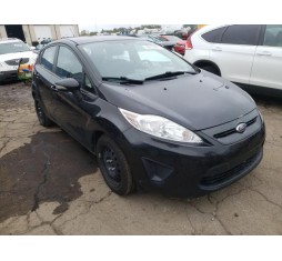 2013 FORD FIESTA SE