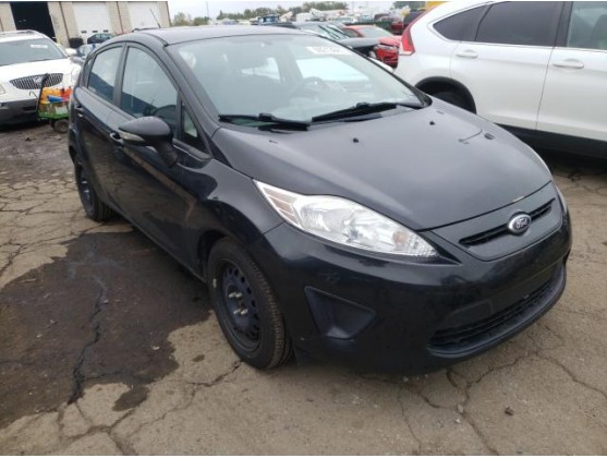 2013 FORD FIESTA SE