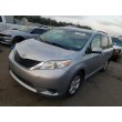 2013 TOYOTA SIENNA LE