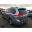 2013 TOYOTA SIENNA LE