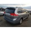2013 TOYOTA SIENNA LE